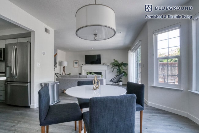 Photo - 804 Erie Cir