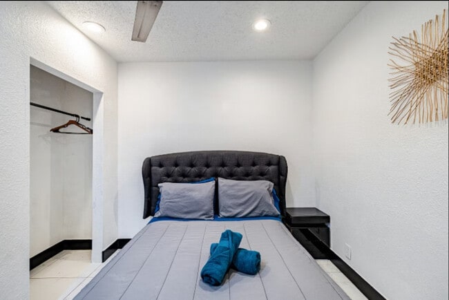 Photo - 6241 W Washington Ave Unit SI ID1620952P