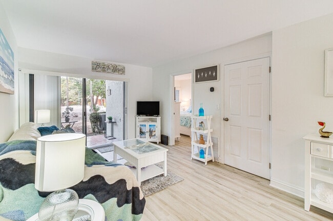 Photo - 9860 Leeward Ave Unit SI ID1307094P