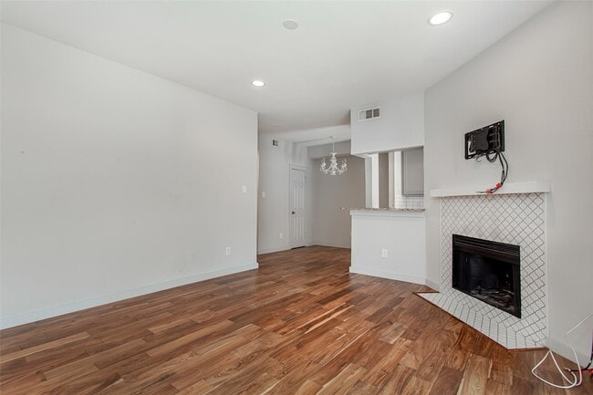 Photo - 6210 Oram St Unit 5
