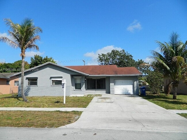 Photo - 4781 NW 19th Ct