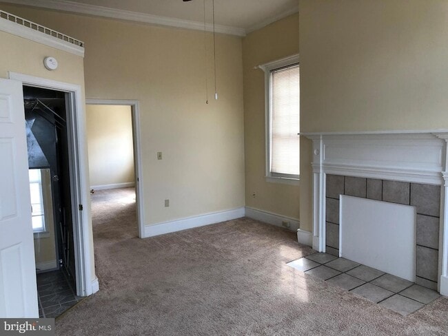 Photo - 104 S Loudoun St Unit 2