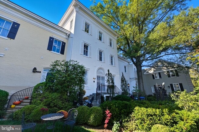 Photo - 3308 R St NW