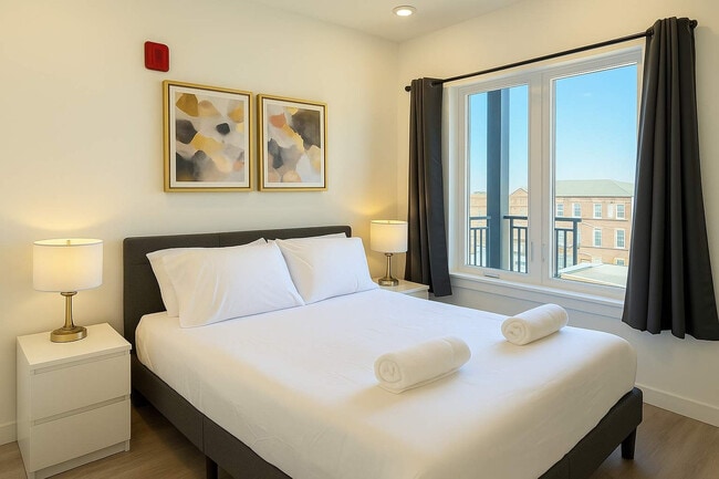 Photo - 2400 E Huntingdon St Unit ID1223606P