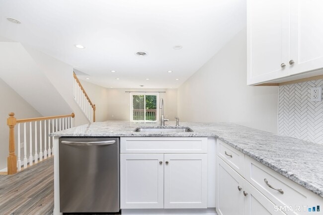 Photo - 101 Cedar Hollow Dr