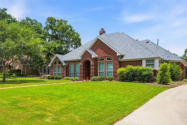 Photo - 2942 Woodland Hills Dr