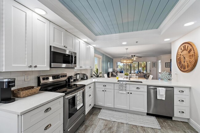 Photo - 275 Palm Ave Unit A301