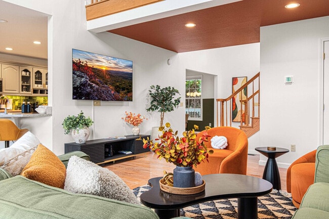 Building Photo - 535 Brook Knoll Cir Unit SI ID1590578P