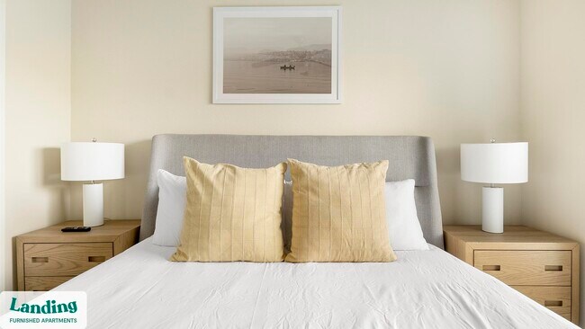 Photo - 715 W Slaughter Ln Unit 433