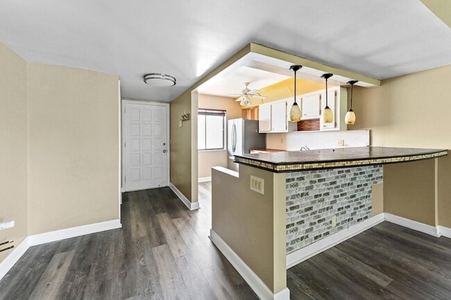 Photo - 4080 Tivoli Ct Unit 202