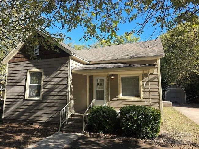 Photo - 412 Park Ave