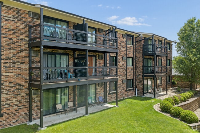 Alternate - Highbranch Apartments