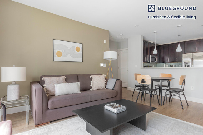 Photo - 33 Rogers St Unit FL4-ID945