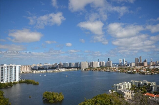 Photo - 16385 Biscayne Blvd Unit 2820