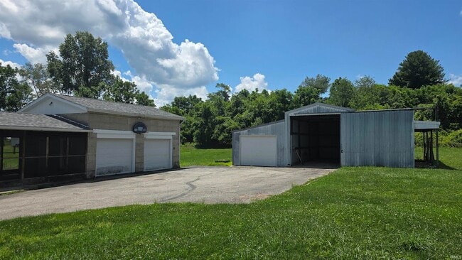 Photo - 104 S Johnson Ave