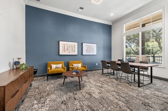 Photo - Marquis Bandera