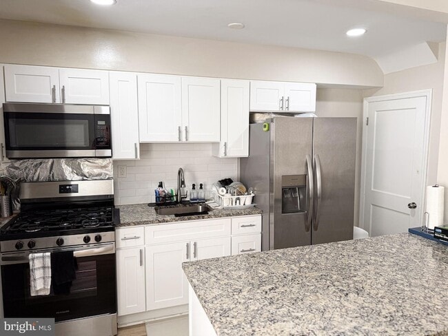 Photo - 1629 Searles Rd