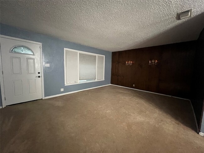 Photo - 4233 Voncille St