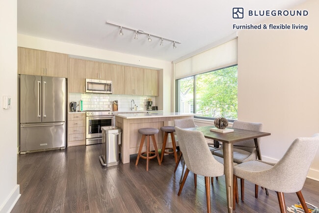 Photo - 4901 Montgomery Ln Unit FL3-ID808