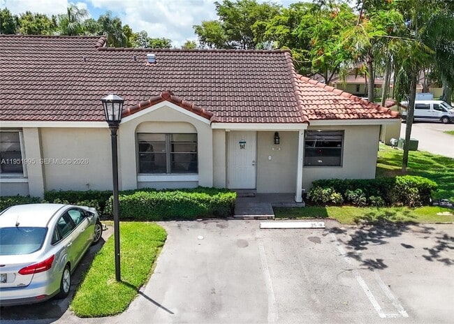 Building Photo - 17249 NW 60th Ct