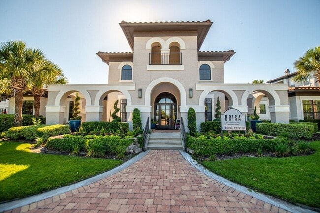 Photo - 2840 Shadowbriar Dr Unit B3