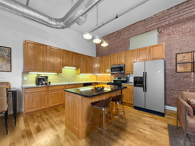 Broadway Lofts 1 Bedroom - Artisan KC
