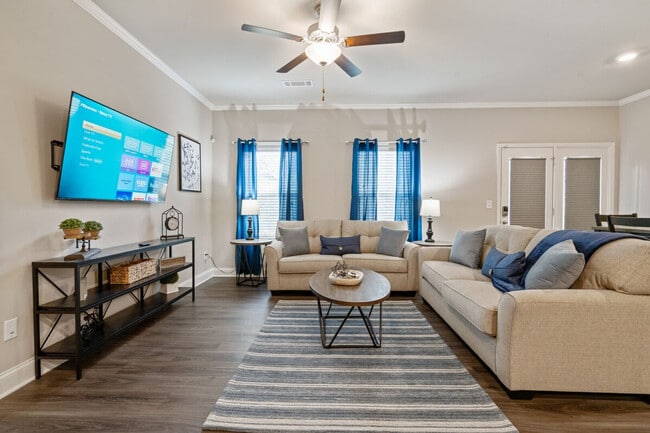 Building Photo - 2029 Pinnacle Walk Unit ID1234827P