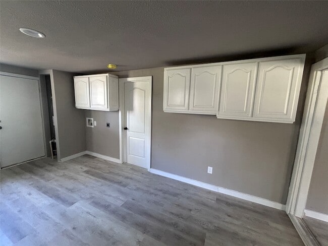 Photo - 5734 Grant Ave