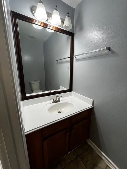 Photo - 1013 Ruthven St