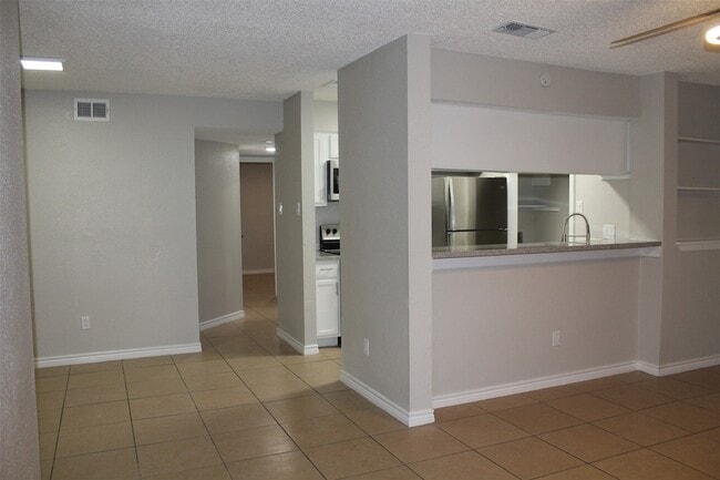 Photo - 1122 Brenda Ln Unit A