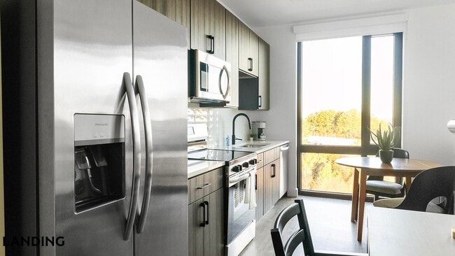 Photo - 1007 S Mint St Unit 700