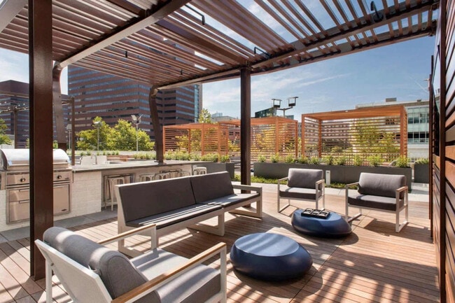 Photo - 250 Kendall St Unit GO FL14-ID1534380P