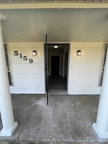 Photo - 5159 Longmeadow Cove