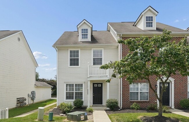Photo - 2032 Opal St