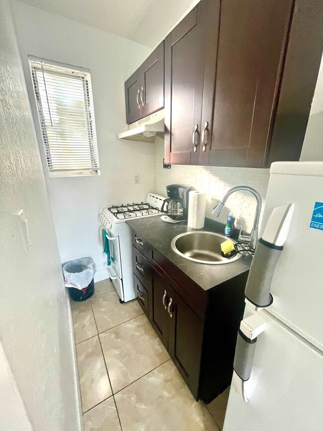 Photo - 338 Van Buren St Unit SI FL1-ID1520232P
