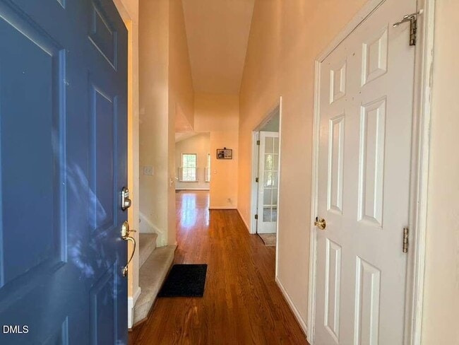 Photo - 109 E Seve Ct
