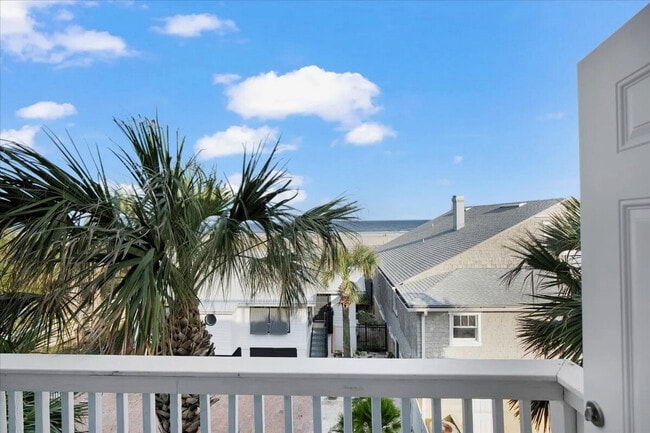 Photo - 3 1st St Unit ID1359721P