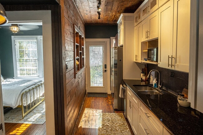 Photo - 309 King William St Unit SI ID1295567P