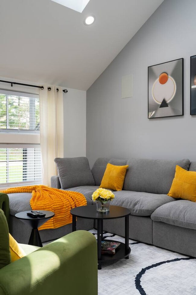 Photo - 4016 Eaton Dr Unit ID1232695P