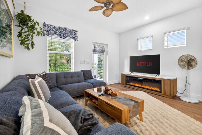 Photo - 1734 W Cherry St Unit SI ID1372960P