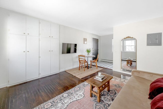 Photo - 202 S Henry St Unit SI ID1468343P