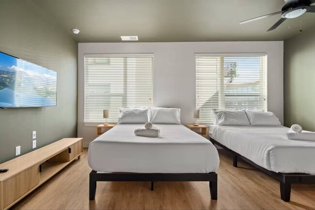 Photo - 3629 W Cypress St Unit ID1313966P