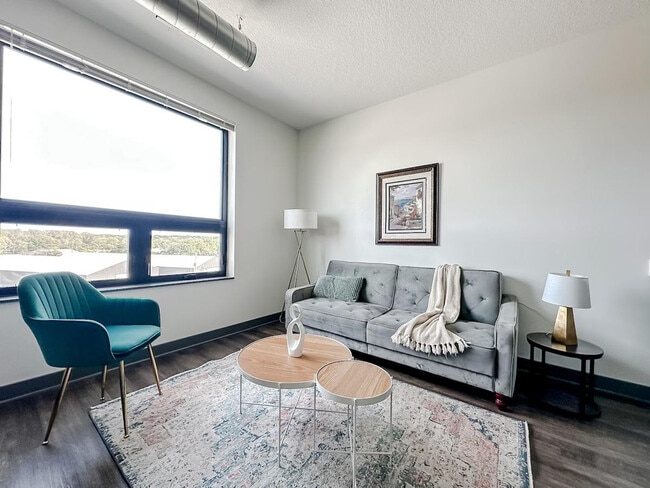 Building Photo - 1261 8th St Unit ID1036769P