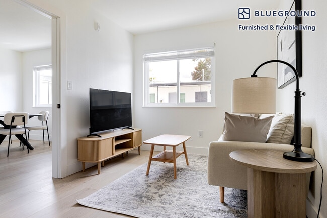 Photo - 2124 Parker St Unit FL3-ID2005