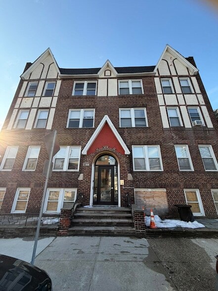 Building Photo - 8517 4th Ave Unit C4