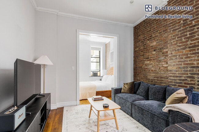 Building Photo - 246 Mott St Unit SI FL2-ID2050