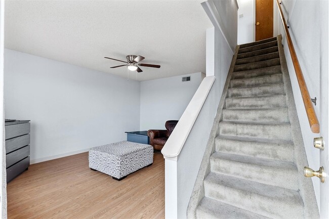 Photo - 21461 Coyote Trail