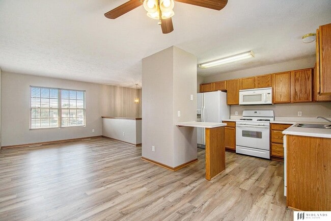 Photo - 17854 Lillian St