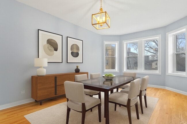 Photo - 1529 S Komensky Ave Unit 2