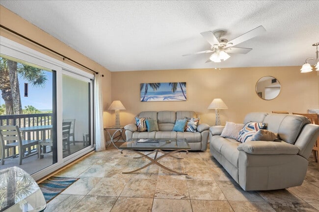 Building Photo - 95 Dondanville Rd Unit SI FL2-ID1509619P